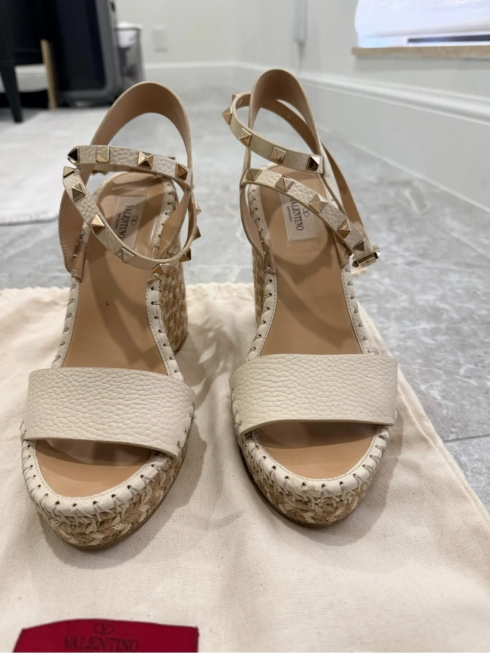 Valentino Garavani Ivory Leather Rockstud Espadrille Wedge Sandals